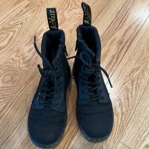 Dr martens kids boots